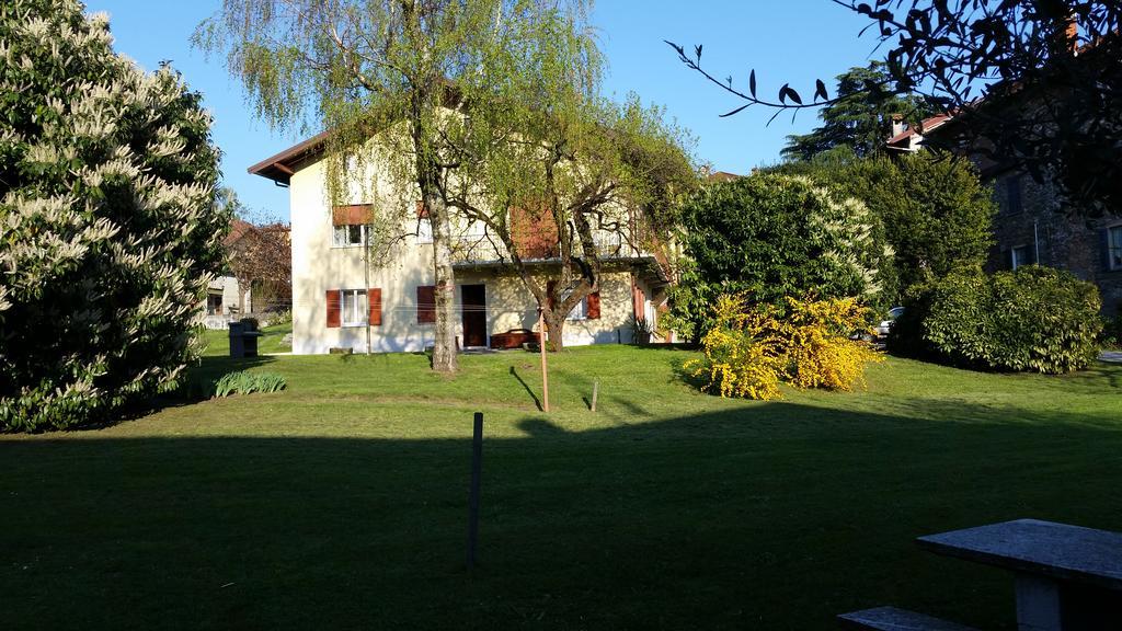 Apartment Piccolo Borgo Castelveccana Eksteriør bilde
